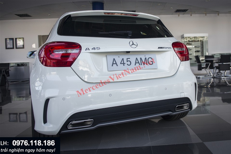Mercedes A45 AMG (17)