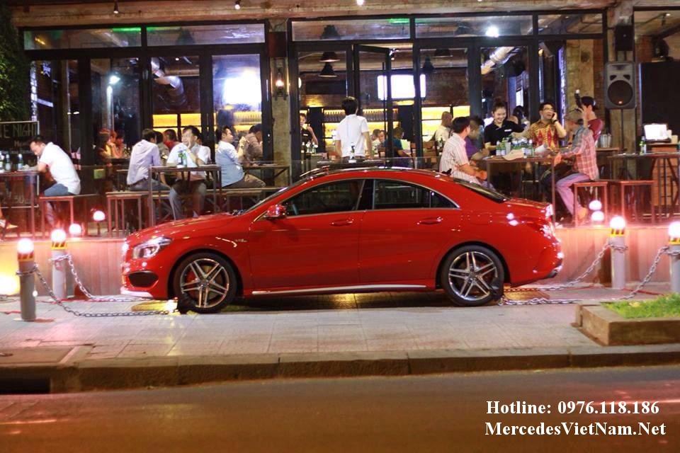 Mercedes CLA45 AMG (2)