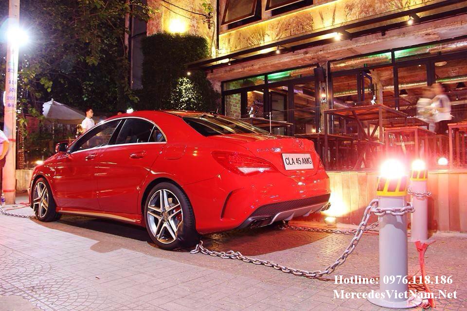 Mercedes CLA45 AMG (3)