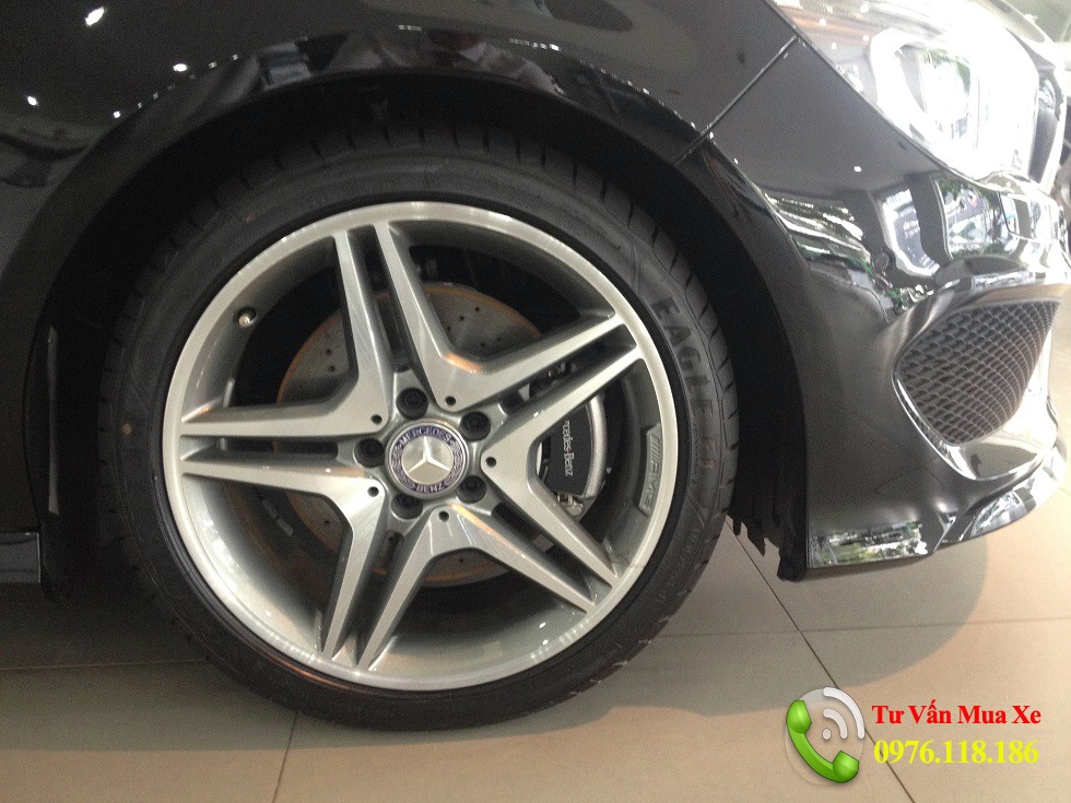 Mercedes CLA 250 2015 mau den (4)