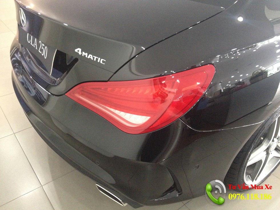 Mercedes CLA 250 2015 mau den (8)