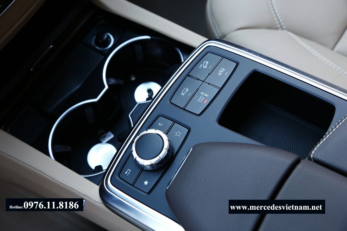 Mercedes GL400 2015 (16)