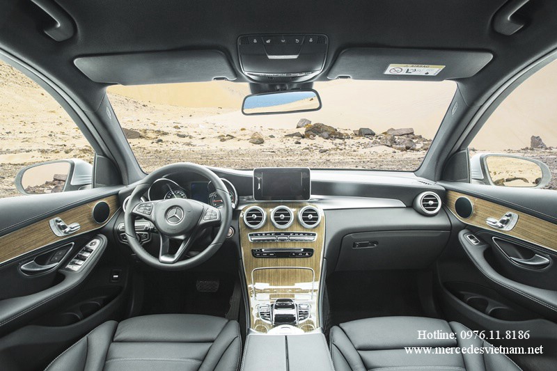 so sanh Mercedes GLC 250 2018 và Mercedes GLC 300 2018 (1)