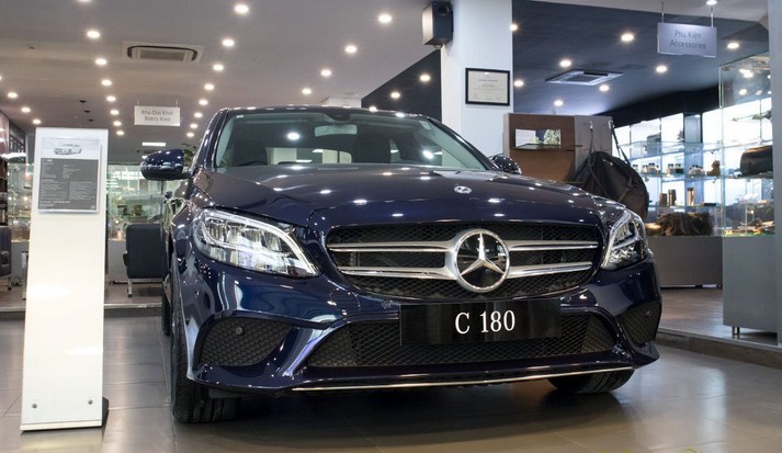 Bảng giá lăn bánh Mercedes C180 2021 mới nhất