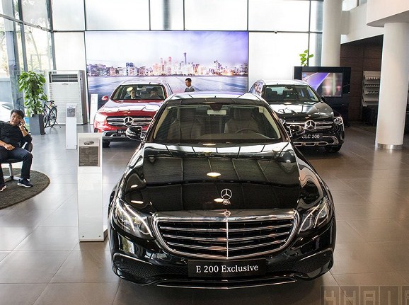 Bảng giá lăn bánh Mercedes E200 Exclusive 2021