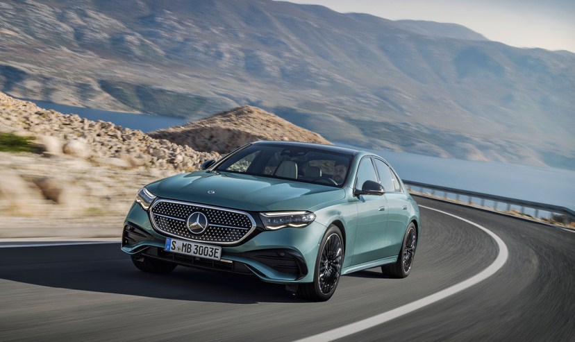 Mercedes E Class 2024 chính thức lộ diện đẹp mắt
