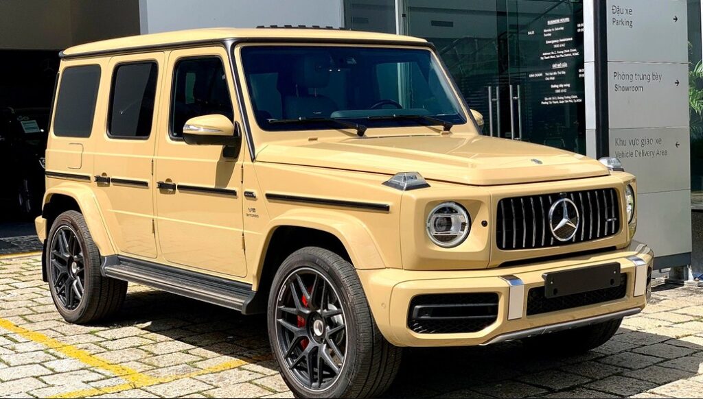 Giá Lăn Bánh Mercedes-AMG G63 4MATIC 2026: Biểu Tượng Quyền Lực Bất Di Bất Dịch Trong Thế Giới Xe Đang Thay Đổi