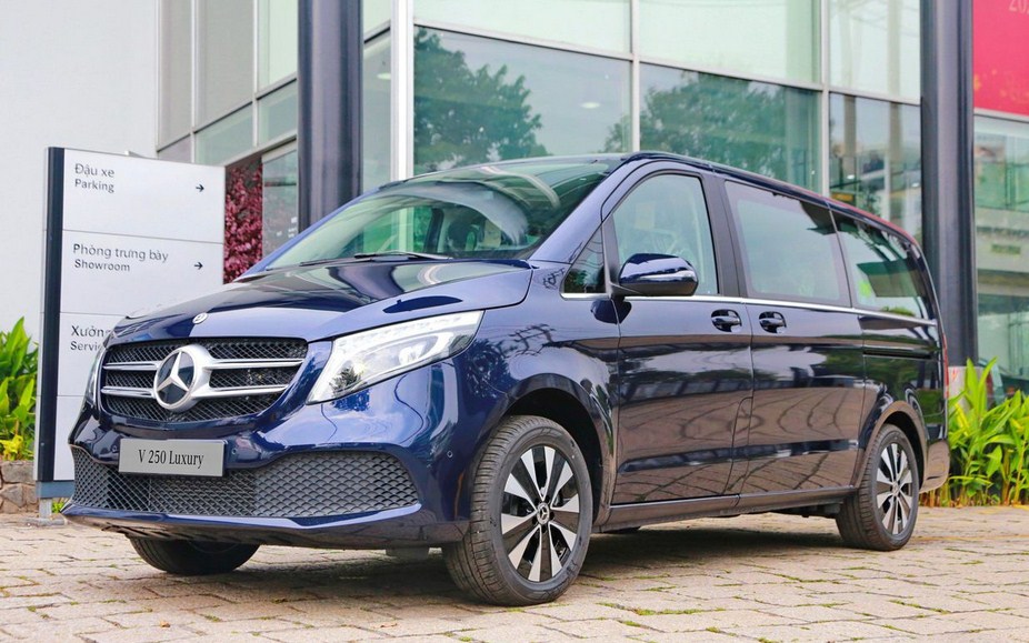 Giá Lăn Bánh Mercedes-Benz V250 Luxury Mới Nhất Và Đánh Giá Chi Tiết "MPV Sang Trọng Bậc Nhất"