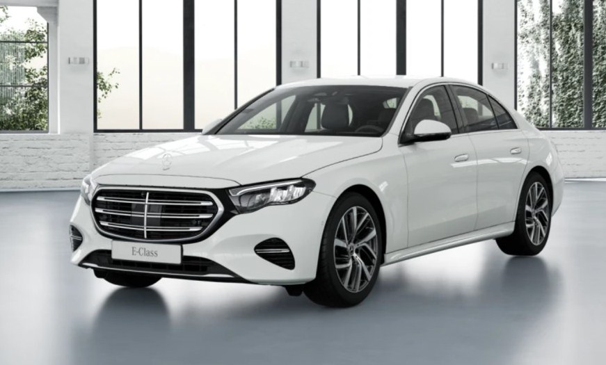 Giá Lăn Bánh Mercedes E200 2026 Tháng 1: Lựa Chọn Hoàn Hảo Giữa Thể Thao Và Sang Trọng