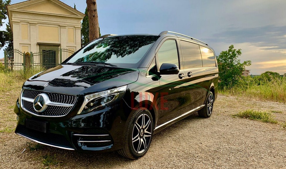 Giá lăn bánh Mercedes V300 AMG 2026 mới nhất: khi một chiếc MPV không còn chỉ để chở người